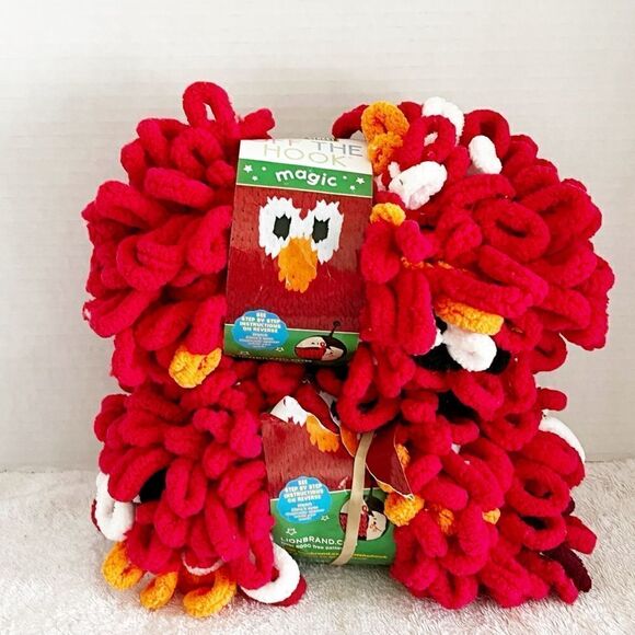 Lion Brand Yarn Sesame Street Off The Hook Fuzzy Friends Elmo 2 Skeins - Picture 1 of 5